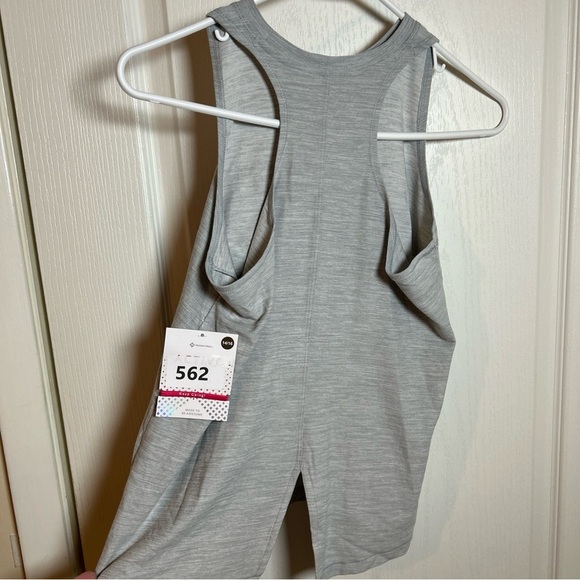 Girls members mark gray/multi colored 14/16 tank top! Flowy cute NEW - Picture 5 of 5